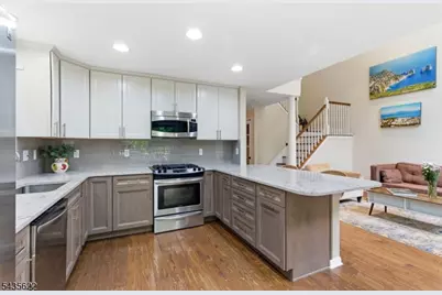 18 Birchwood Ln, North Haledon, NJ 07508 - Photo 13