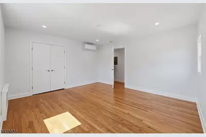 333 Florence Ave, Hawthorne, NJ 07506 - Photo 9