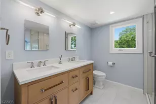 333 Florence Ave, Hawthorne, NJ 07506 - Photo 11