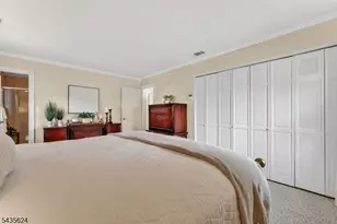 117 Idolstone Ln, Aberdeen Township, NJ 07747 - Photo 21