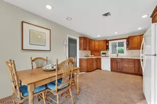 117 Idolstone Ln, Aberdeen Township, NJ 07747 - Photo 19