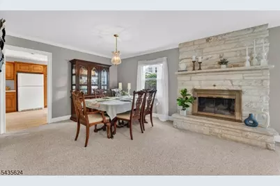 117 Idolstone Ln, Aberdeen Township, NJ 07747 - Photo 7