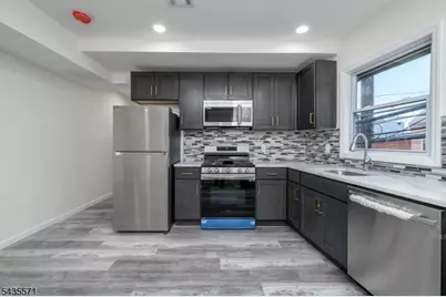 287 Orange St Apt 2, Newark, NJ 07103 - Photo 1