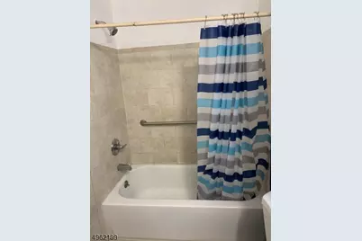 21 Holland St #21, Newark, NJ 07103 - Photo 5