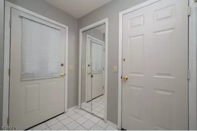 3 Constitution Ct, Montville Township, NJ 07045 - Photo 3