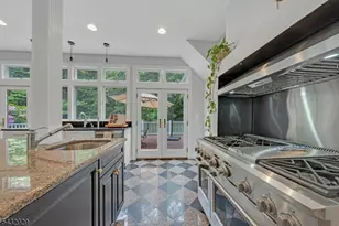 42 Llewellyn Rd, Montclair, NJ 07042 - Photo 19