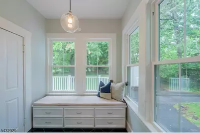 42 Llewellyn Rd, Montclair, NJ 07042 - Photo 23