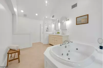 42 Llewellyn Rd, Montclair, NJ 07042 - Photo 33