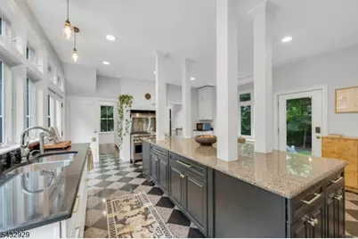 42 Llewellyn Rd, Montclair, NJ 07042 - Photo 17