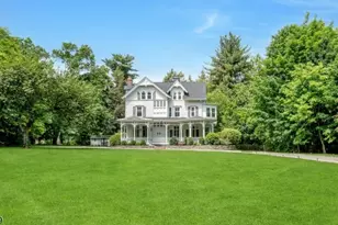 42 Llewellyn Rd, Montclair, NJ 07042 - Photo 3