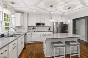 63 Mountainside Dr, Randolph Township, NJ 07869 - Photo 13