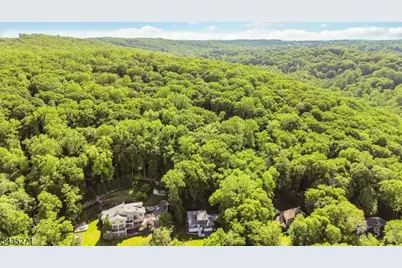 63 Mountainside Dr, Randolph Township, NJ 07869 - Photo 31