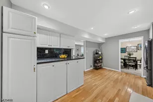 615 Van Liew Ct, Hillsborough Township, NJ 08844 - Photo 37
