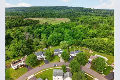 615 Van Liew Ct, Hillsborough Township, NJ 08844 - Photo 5