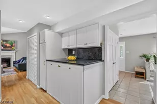 615 Van Liew Ct, Hillsborough Township, NJ 08844 - Photo 19