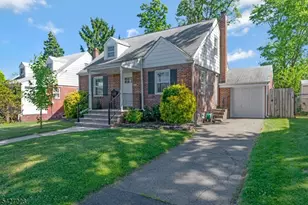 2727 Spruce St, Union Township, NJ 07083 - Photo 3
