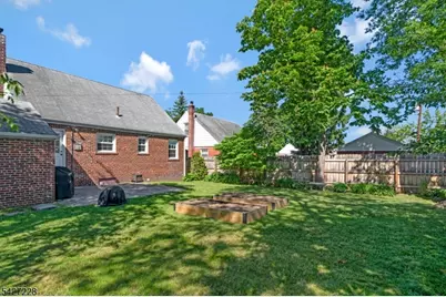 2727 Spruce St, Union Township, NJ 07083 - Photo 23