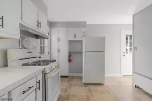 2727 Spruce St, Union Township, NJ 07083 - Photo 11