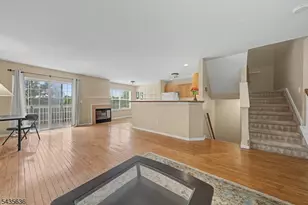 2107 Middlefield Ct, Denville, NJ 07834 - Photo 3