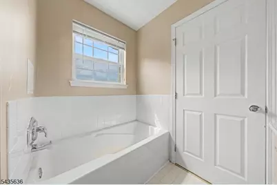 2107 Middlefield Ct, Denville, NJ 07834 - Photo 25