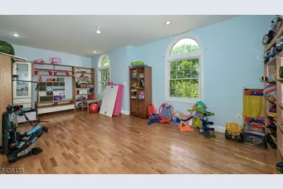 26 Stonehedge Dr, Hardyston Township, NJ 07460 - Photo 21