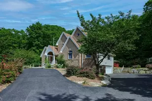 26 Stonehedge Dr, Hardyston Township, NJ 07460 - Photo 3