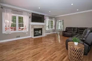 26 Stonehedge Dr, Hardyston Township, NJ 07460 - Photo 19