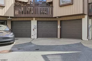15 Delbarton Ct, Washington Township, NJ 07840 - Photo 37