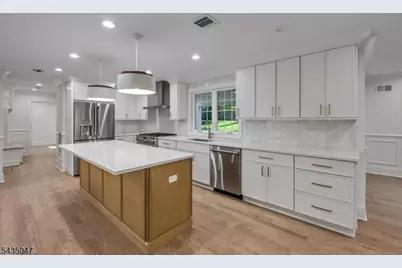 59 Tremont Ter, Livingston, NJ 07039 - Photo 11