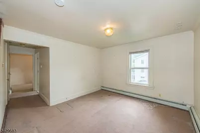 116 Forest St, Montclair Twp., NJ 07042 - Photo 19