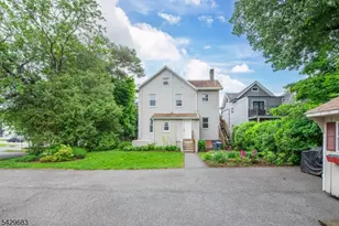 116 Forest St, Montclair Twp., NJ 07042 - Photo 27