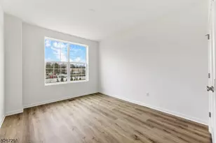 86 Depot Wy, Dunellen, NJ 08812 - Photo 21