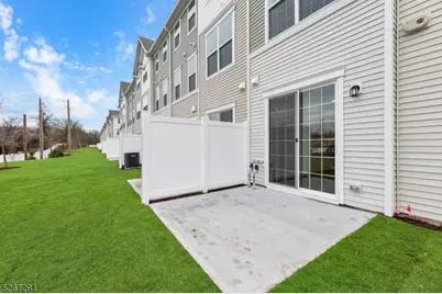 86 Depot Way, Dunellen, NJ 08812 - Photo 25