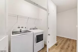 86 Depot Wy, Dunellen, NJ 08812 - Photo 23