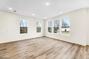 86 Depot Wy, Dunellen, NJ 08812 - Photo 11