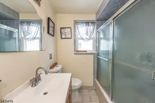 43 Fritz St, Bloomfield, NJ 07003 - Photo 5