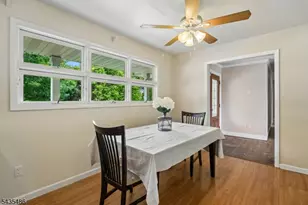 21 Wayside Ln, Clinton Township, NJ 08833 - Photo 17