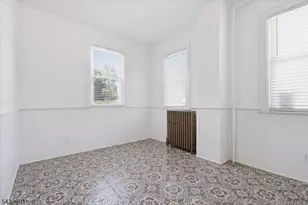 102 W Washington Ave, Washington Boro, NJ 07882 - Photo 11