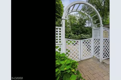244 Pembrook Rd, Mountainside, NJ 07092 - Photo 43