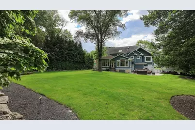 244 Pembrook Rd, Mountainside, NJ 07092 - Photo 47