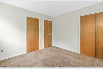 225 Charlotte Ave, South Bound Brook Boro, NJ 08880 - Photo 15