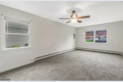 225 Charlotte Ave, South Bound Brook Boro, NJ 08880 - Photo 25