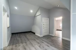 105 Shepard Ave Apt, East Orange, NJ 07018 - Photo 3
