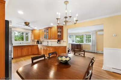 30 Hughes Ln, Watchung, NJ 07069 - Photo 7