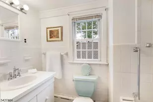 30 Hughes Ln, Watchung, NJ 07069 - Photo 17