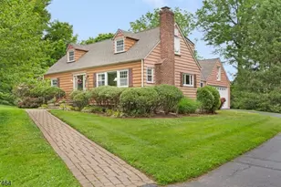 30 Hughes Ln, Watchung, NJ 07069 - Photo 1