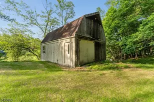6 Race St, Union Township, NJ 08867 - Photo 45