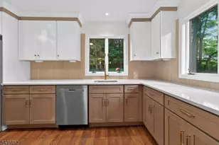 6 Race St, Union Township, NJ 08867 - Photo 15
