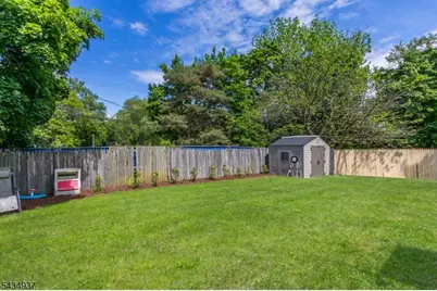7 West St, Roxbury Township, NJ 07876 - Photo 21