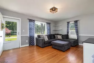 7 West St, Roxbury Township, NJ 07876 - Photo 3